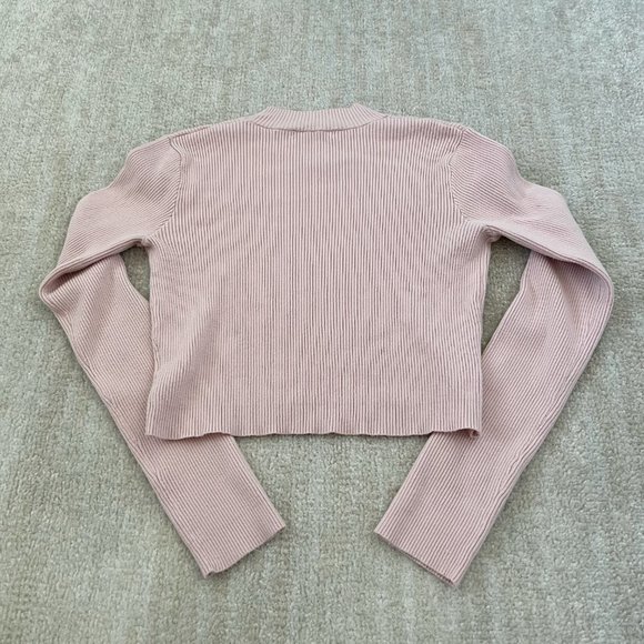 Brandy Melville Cropped Pink Mockneck Sweater - Picture 4 of 9